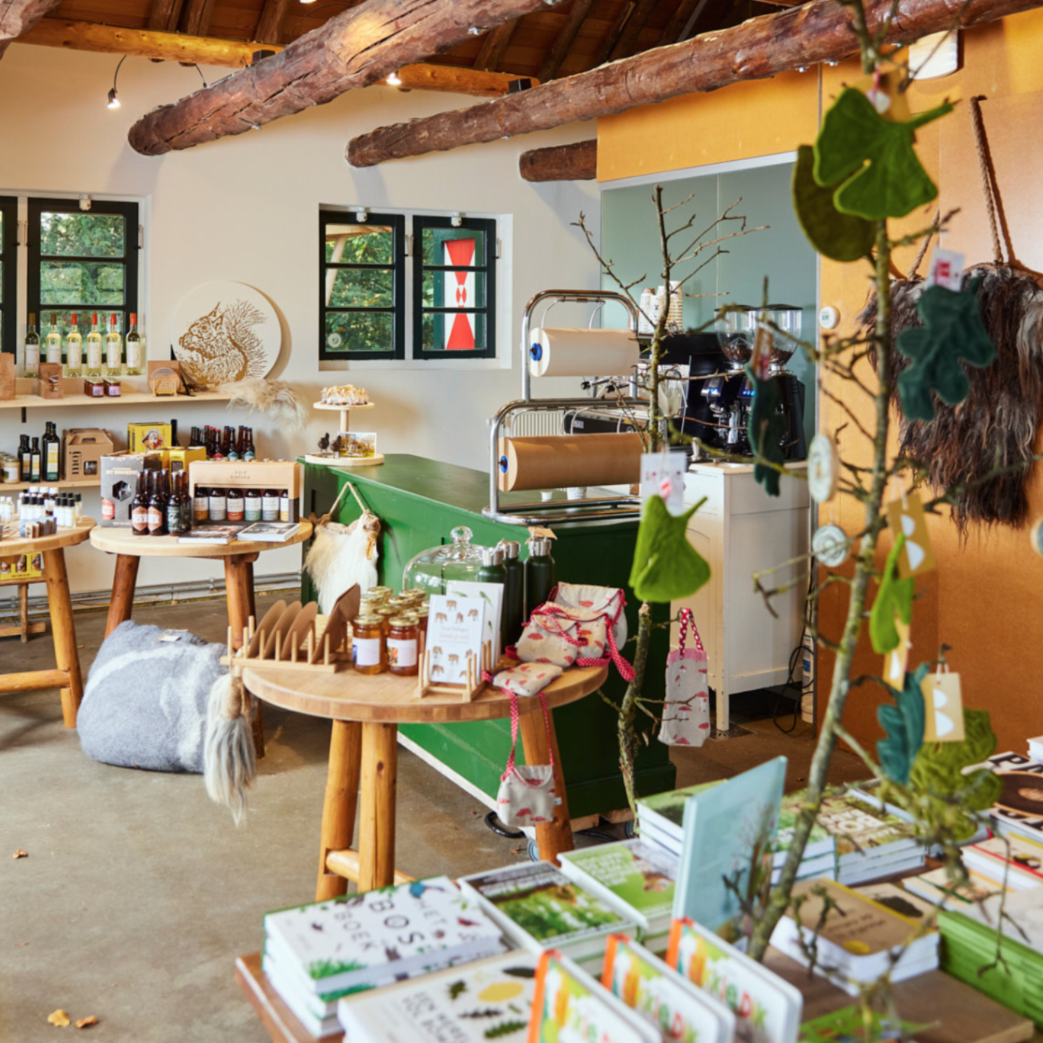 Lokale producten conceptstore De Slotplaats via MIJOU nl